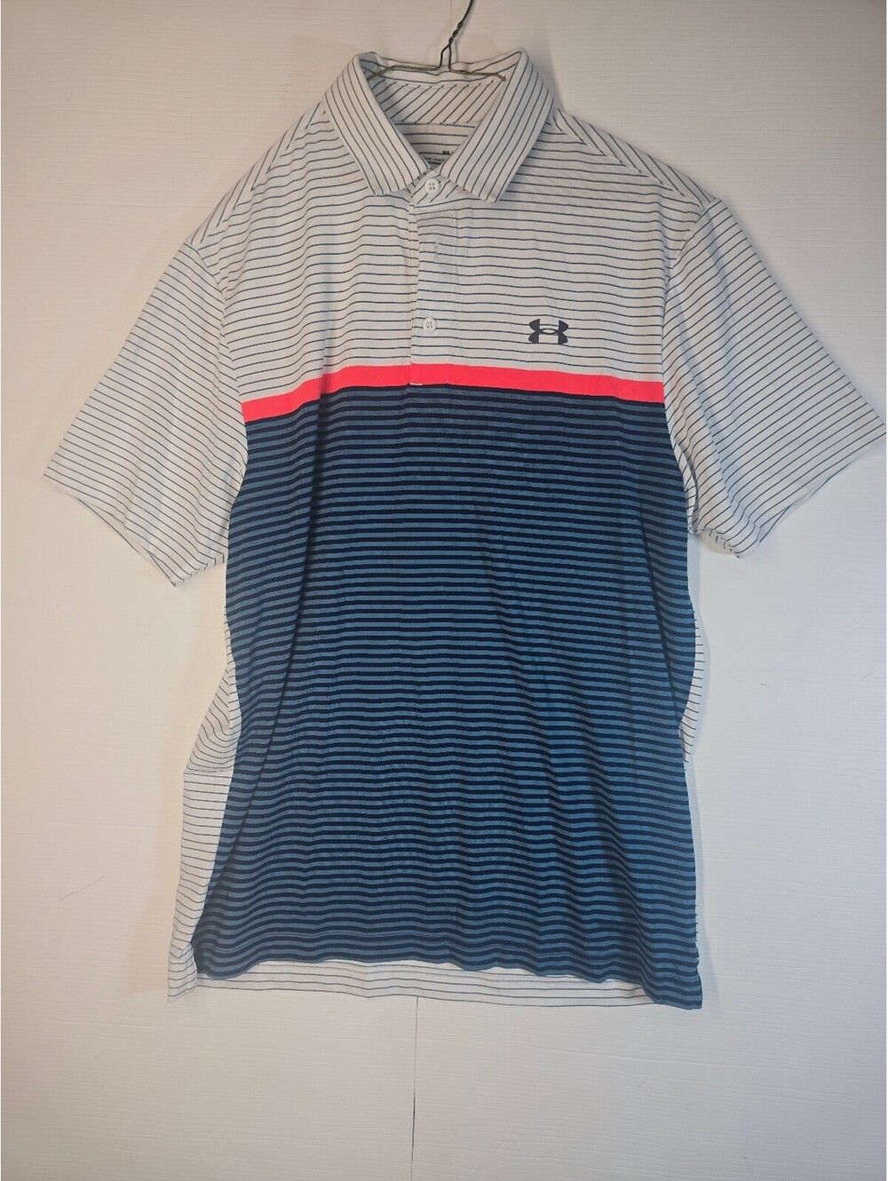 Under Armour Mens Medium Striped HeatGear Golf Polo Shirt White Blue Pink